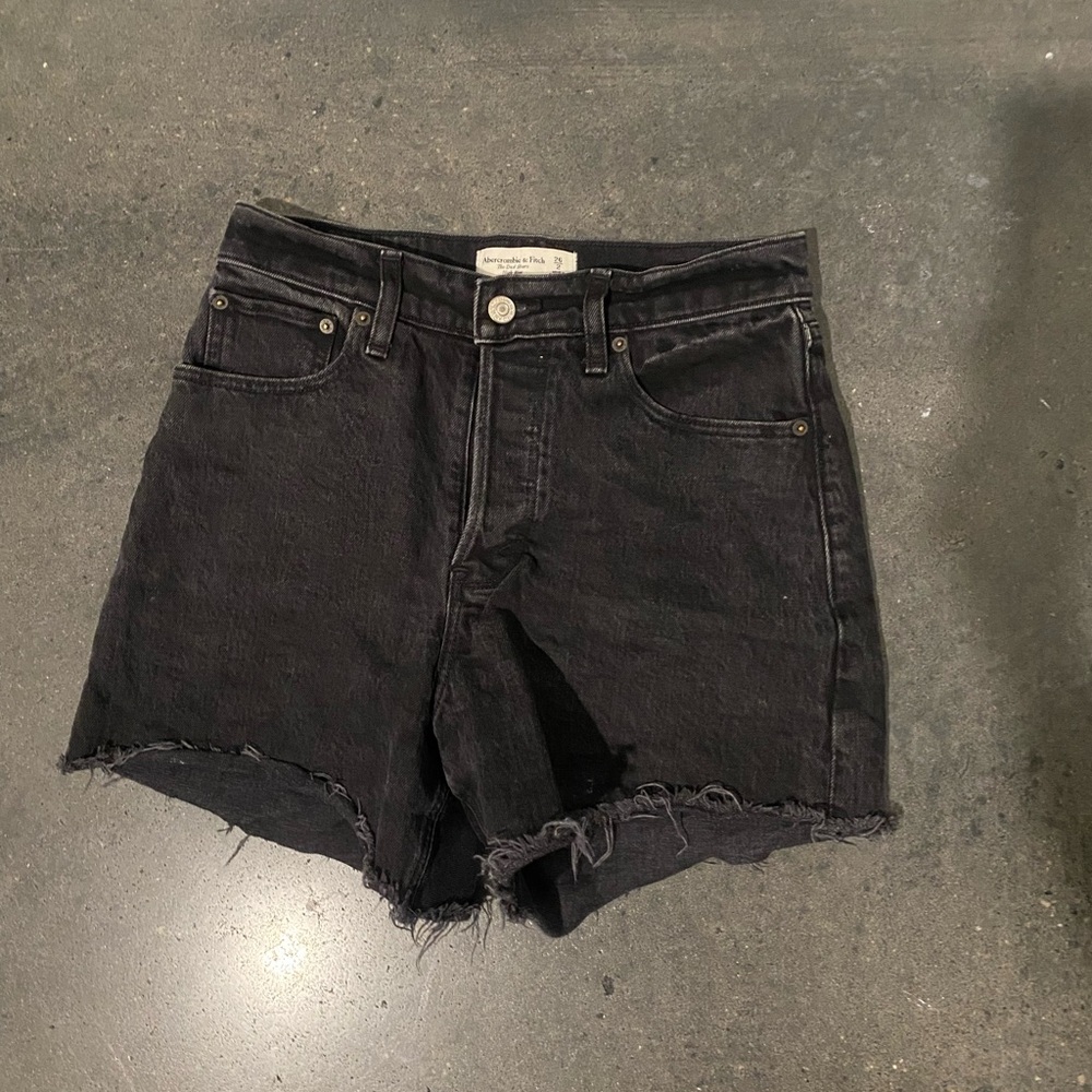 Abercrombie & Fitch High Rise Dad Short Size 2
